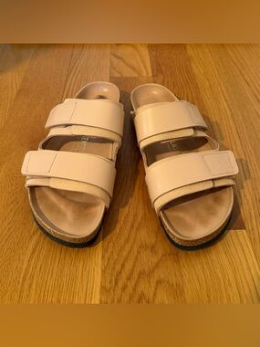 Birkenstock Uji Nubuck leather sandals